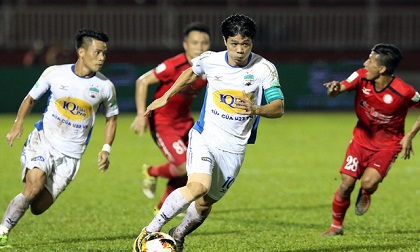 V.League 2018: Công Phượng đi vào lịch sử HAGL