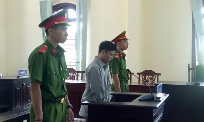 Bị kịch, anh đâm chết em trai vì mâu thuẫn đất