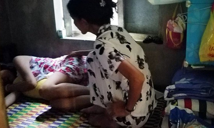 Cô giáo mầm non tố bị chồng cướp mất con, truy sát giữa đường trước mặt công an