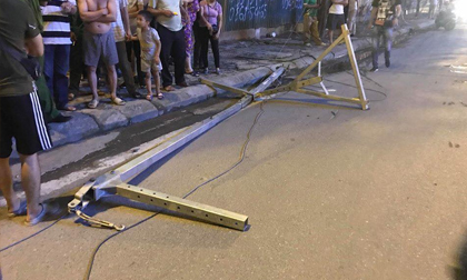 Vụ thanh sắt rơi từ tòa nhà đang xây ở Hà Nội: Lời kể người chết hụt