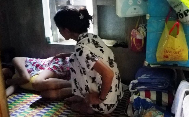 Cô giáo mầm non tố bị chồng cướp mất con, truy sát giữa đường trước mặt công an - Ảnh 1.