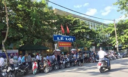 Phút trần tình của cô giáo phạt học sinh ngậm bút để giữ trật tự