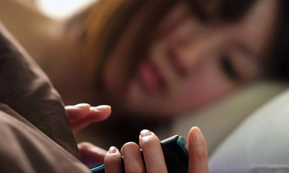 Nhắn tin thử lòng người yêu cũ của bạn trai và cái kết bàng hoàng