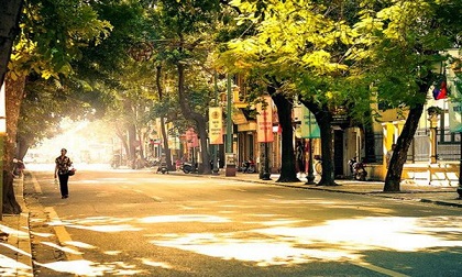 Dự báo thời tiết 5/10: Miền Bắc hanh khô, miền Trung mưa rào