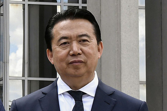 Chủ tịch Interpol gửi hình ảnh con dao cho vợ trước khi mất tích - Ảnh 2. Chủ tịch Interpol gửi hình ảnh con dao cho vợ trước khi mất tích - Ảnh 2.