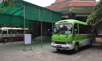Vụ bé 6 tuổi bị bố dượng đốt: Mẹ đau đớn ngăn pháp y giám định thi thể con