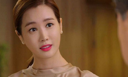 Vắng nhà 1 ngày về thấy đôi dép của mình để sai vị trí, từ đó vợ phát hiện ra một bí mật cay đắng