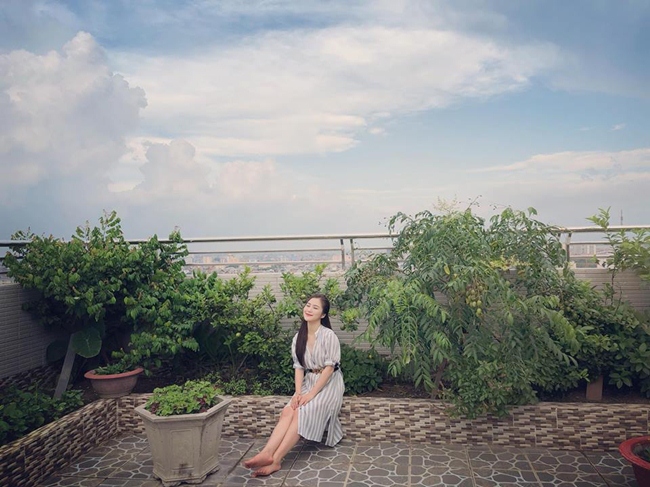 23 tuoi, huong tram kiem tien tu dau khi co 2 biet thu, 1 can ho, doi xe sang? hinh anh 15