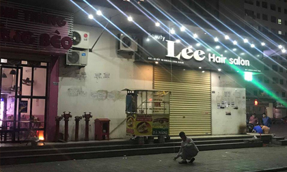 Bé sơ sinh tử vong tại chung cư Linh Đàm: 'Tôi nghe thấy tiếng phụ nữ kêu 'Á' từ trên'