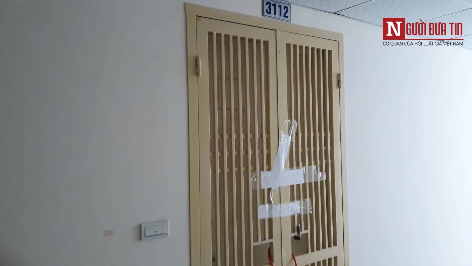 Tin nhanh - Tiết lộ sốc của hàng xóm về cô gái trẻ nghi là mẹ cháu bé rơi tử vong ở Linh Đàm