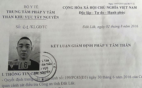 Bat giam thanh nien co benh an tam than ban chet nguoi hinh anh 2