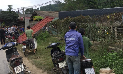 Xe tải lao vào nhà dân, 2 vợ chồng đứng trong sân tử vong