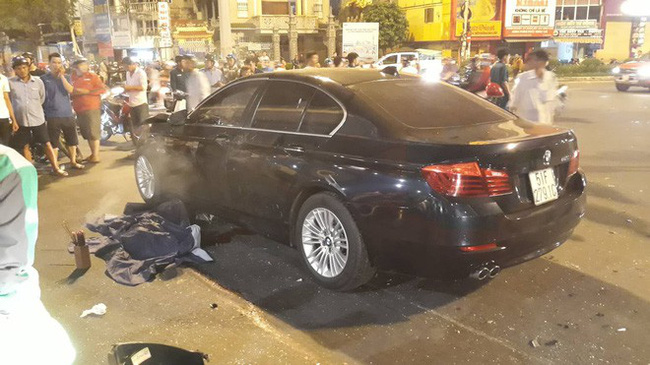 Lời khai ban đầu của nữ tài xế gây tai nạn kinh hoàng khiến nhiều người thương vong ở Hàng Xanh - Ảnh 3. Lời khai ban đầu của nữ tài xế gây tai nạn kinh hoàng khiến nhiều người thương vong ở Hàng Xanh - Ảnh 3.