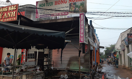 Hỏa hoạn thiêu rụi cửa hàng hoa, 2 người tử vong