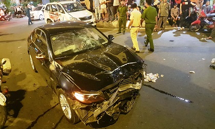 “Sếp” ngân hàng sốc nặng sau vụ nữ tài xế lái BMW gây tai nạn kinh hoàng