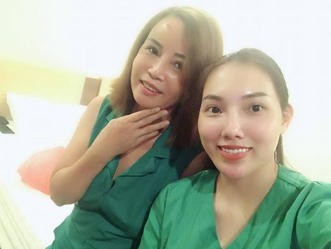 co dau 62 tuoi khoe nhan sac tre dep nhu gai doi muoi sau khi tan trang - 1