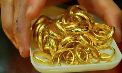 Giấu chồng quỹ đen 1 hộp vàng ròng: Tiền tỷ để riêng, hằng đêm mất ngủ