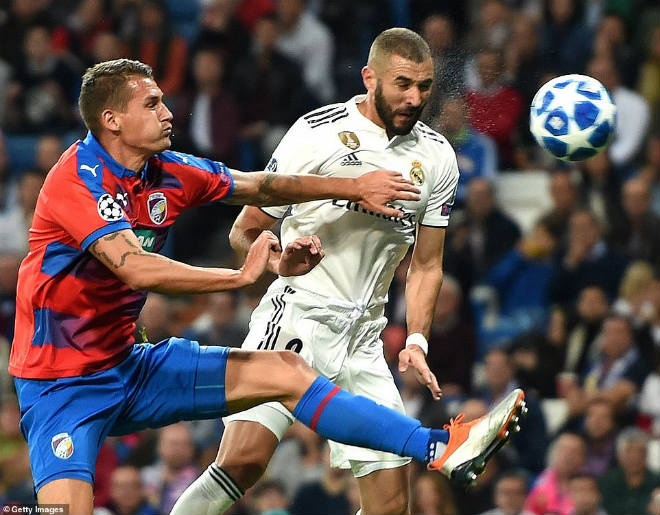 Real Madrid - Viktoria Plzen: 2 sao lớn rực sáng rượt đuổi đến cùng - 1