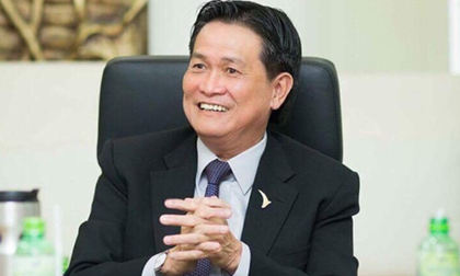 Sau nhiều năm vắng bóng, đại gia giàu bậc nhất Việt Nam trở lại sàn chứng khoán
