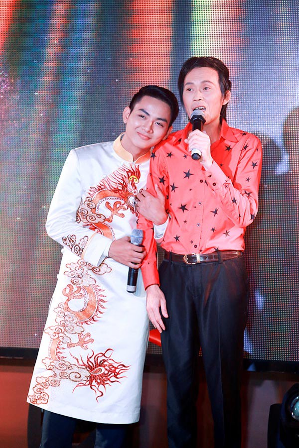 Trước Hoài Lâm, Đàm Vĩnh Hưng cũng bị Hoài Linh từ mặt vì lý do này! - Ảnh 1.