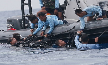 Tìm thấy hộp đen máy bay Lion Air rơi xuống biển Indonesia