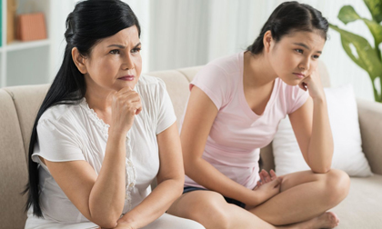 Con dâu 'cắn răng' mua tặng áo 2 triệu, mẹ chồng chỉ buông một câu nói lạnh lùng