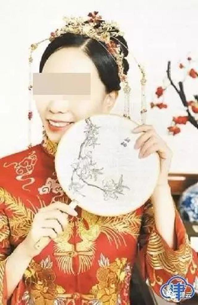co dau mat tich khi chup anh cuoi, 2 thang sau gia dinh soc nang phat hien su that - 3
