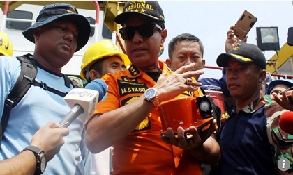 Hộp đen máy bay Indonesia vỡ nát, hư hỏng nặng vì va chạm mạnh