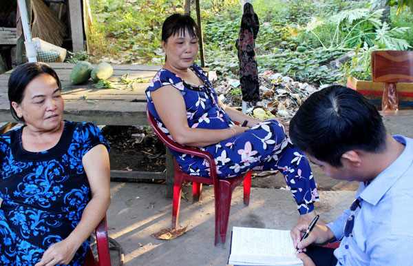 Hai chu hui bo tron, hang tram nguoi tro thanh con no hinh anh 1