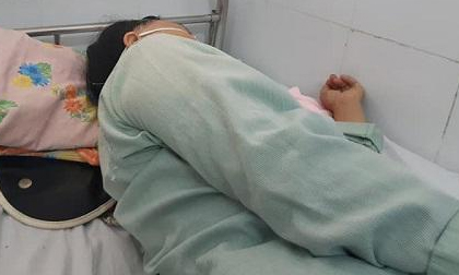 Nữ bệnh nhân bị xương cá đâm xuyên cổ, BS cảnh báo: Tuyệt đối không làm điều này khi ăn