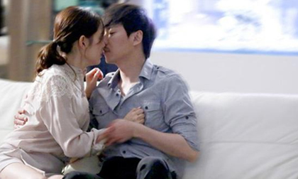 Trót yêu say đắm, tôi chết điếng khi vô tình phát hiện người yêu đã có chồng