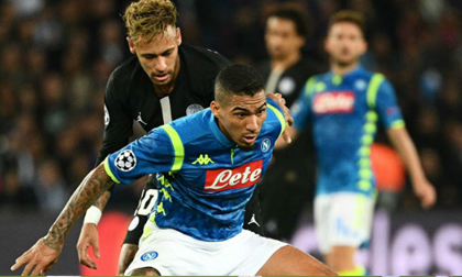 Napoli - PSG: Kịch tính 'Người nhện' 40 tuổi hóa tội đồ