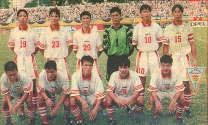 Ký ức AFF Cup: Danh thủ Hồng Sơn và những chuyện chưa kể