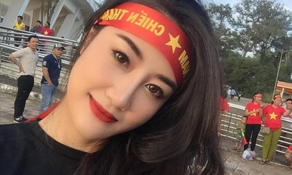 Tìm ra nữ cổ động viên HOT hơn cả chiến thắng 3 - 0 trong ngày đầu ra quân của đội tuyển Việt Nam tại AFF Cup 2018