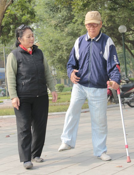 Cuộc sống của nữ diễn viên dám mặc áo 2 dây trên phim truyền hình từ 25 năm trước giờ ra sao? - Ảnh 3. Cuộc sống của nữ diễn viên dám mặc áo 2 dây trên phim truyền hình từ 25 năm trước giờ ra sao? - Ảnh 3.