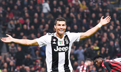  Ronaldo tung cú volley 'cháy lưới', Juve hạ gục AC Milan ngay trên San Siro