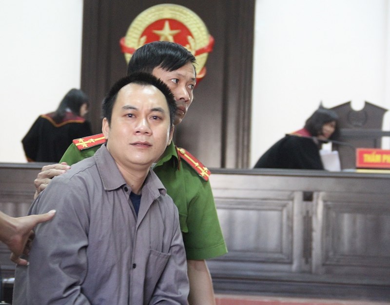 Vụ lùi xe trên cao tốc: Tòa Tối cao họp liên ngành - ảnh 1