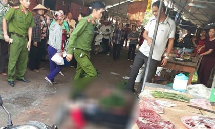 Đang ngồi bán hàng ở chợ, cô gái bị bắn tử vong tại chỗ
