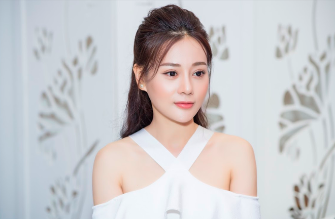 Quỳnh búp bê Phương Oanh: Không phải tôi chọn đại gia để yêu. Tôi vô tình yêu phải đại gia - Ảnh 1. Quỳnh búp bê Phương Oanh: Không phải tôi chọn đại gia để yêu. Tôi vô tình yêu phải đại gia - Ảnh 1.