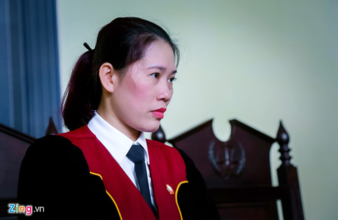 Chi cua Phan Sao Nam khoc truoc toa, noi loi hoi han vi qua tin em hinh anh 1
