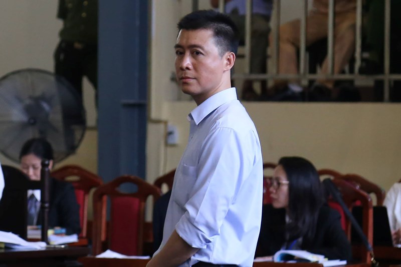 Vì sao 'ông trùm' cờ bạc Phan Sào Nam ra đầu thú? - 1