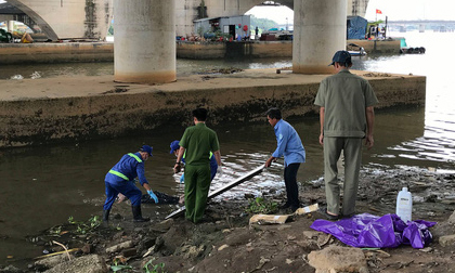 Vừa vớt được thi thể nam thanh niên lên, một người đàn ông khác lại nhảy cầu Sài Gòn tự tử