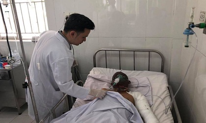 Vụ cháy xe bồn chở xăng ở Bình Phước: Tài xế đang được theo dõi đặc biệt