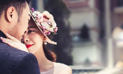 Chê bạn thân của người yêu trơ trẽn nhưng cuối cùng tôi lại rơi vào lưới tình của cô ta