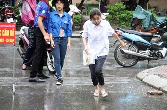 khan cap: hoc sinh tp.hcm nghi hoc tu 12 gio trua nay - 1