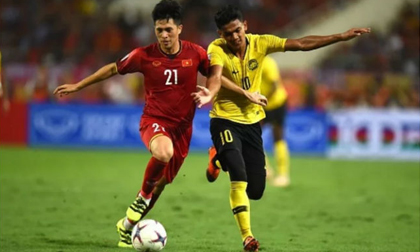 Giải mã hàng thủ Việt Nam số 1 AFF Cup: Báo châu Á vinh danh Đình Trọng