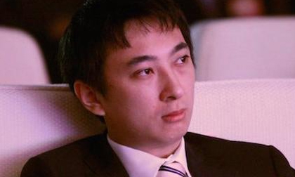 Vương Tư Thông: Thiếu gia được vô số chân dài 'xin chết', chó cưng phải đeo đồng hồ tiền tỷ