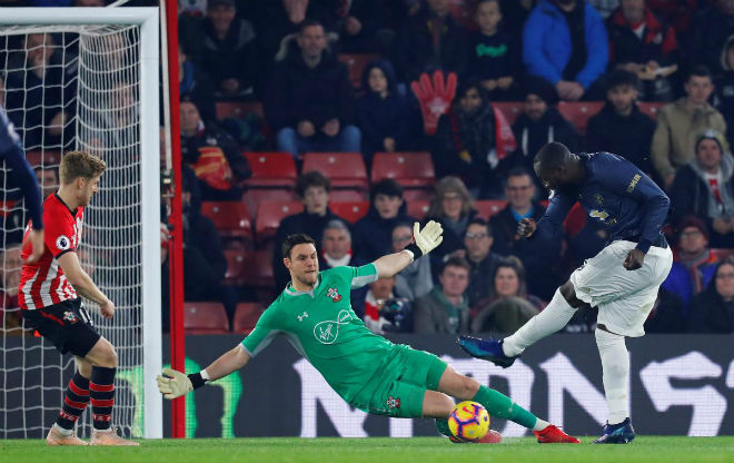 Southampton - MU: Màn rượt đuổi không tưởng 6 phút - 1