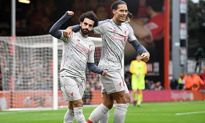 Salah lập hat-trick, Liverpool gây áp lực lớn lên Man City