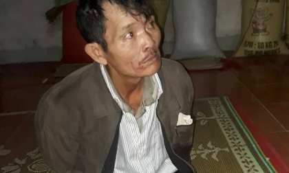 Cha dùng kiếm đâm một nhát chí mạng khiến con trai tử vong